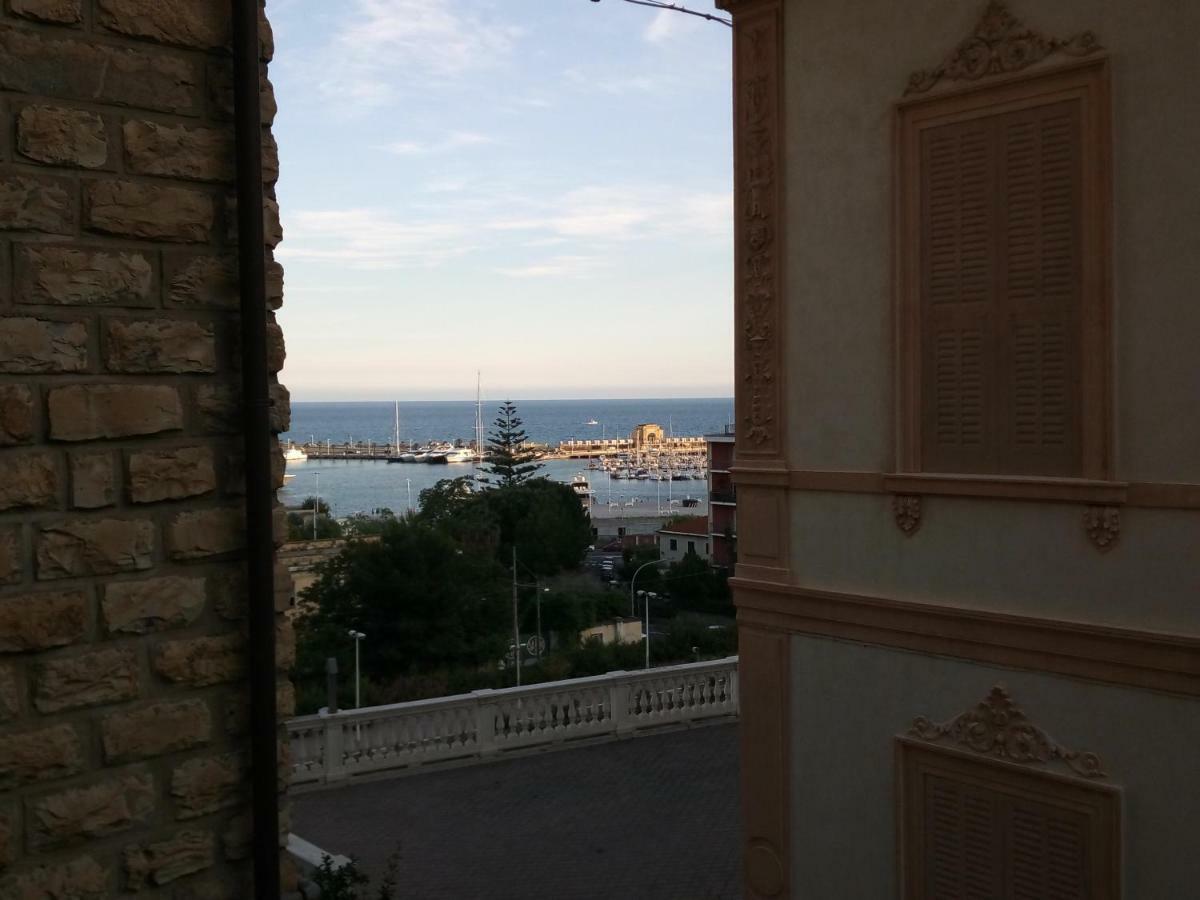 St George Villa Imperia Ngoại thất bức ảnh