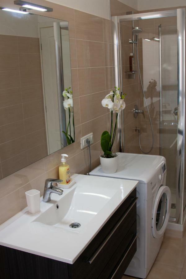 St George Villa Imperia Ngoại thất bức ảnh